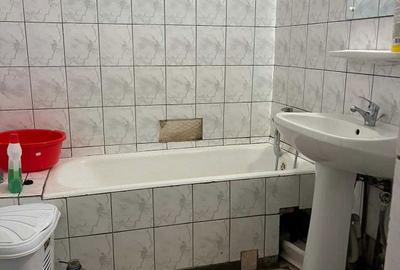 Apartament cu 3 camere decomandat în Ștrand - 4