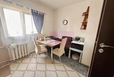 2 camere de vanzare Sebastian - Novaci - 4