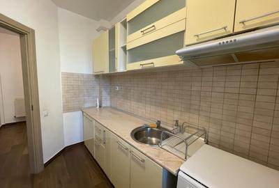 Apartament cu 3 camere decomandat, mobilat în Serele Vișoianu - 2