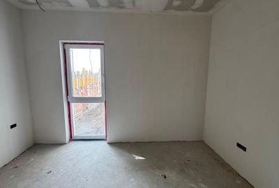 Apartament cu 3 camere decomandat în Torontalului - 27