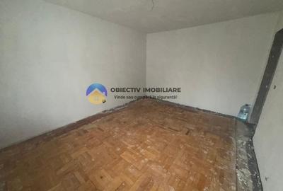 Apartament 2 camere Centru ETAJ 3 - 5