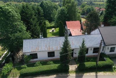 Casă individuală cu 9 camere cu Canalizare în Brebu Nou - 2