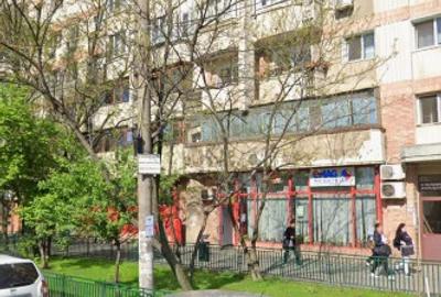 Apartament cu 3 camere semidecomandat în Păcii - 2
