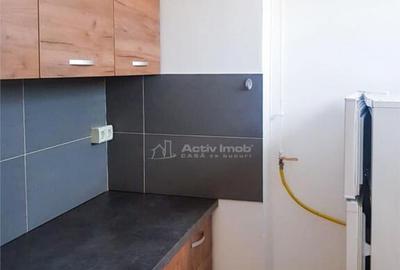 2 camere - Dacia - Etaj 4 - 7