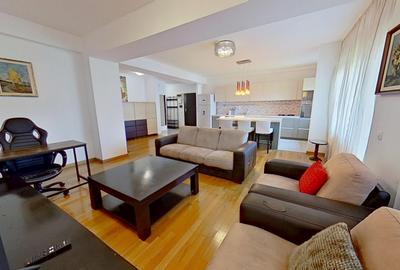 Apartament cu 3 camere, mobilat în Voluntari