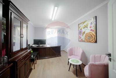 Spațiu comercial, de 235 mp, în Ultracentral - 2