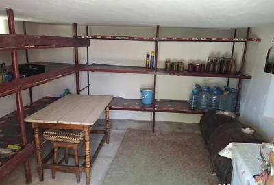 Casă cu 5 camere cu Teren 1200 Mp în Slănic - 7