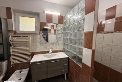 Casă cu 4 camere cu Teren 263 Mp în Central - 11