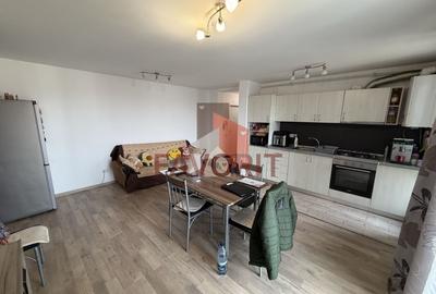 Apartament cu 3 camere semidecomandat, mobilat în Giroc - 2