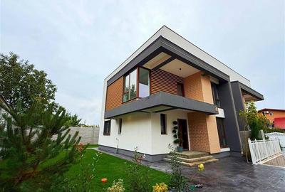 Casă individuală cu 5 camere cu Teren 300 Mp în Berceni