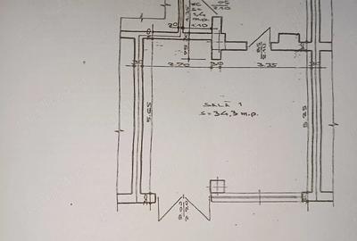 Spațiu comercial, de 54 mp, în Central - 1