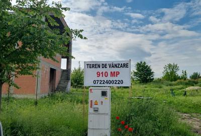 Teren Construcții intravilan de 910 mp, în Nord - 1