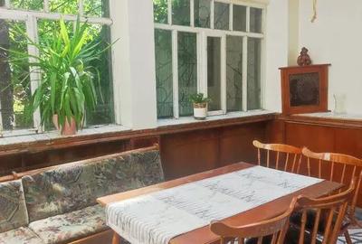 Casă cu 5 camere cu Teren 500 Mp în Central - 14