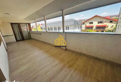 Apartament cu 3 camere decomandat în Central - 1