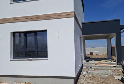 Casă cu 4 camere în Central - 4