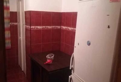 Apartament cu 2 camere decomandat în Badea Cârțan - 8