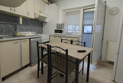 Apartament cu 3 camere decomandat în Crângași - 2