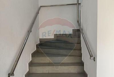 Spa?iu comercial de inchiriat in Piata Agroalimentara di... - 13