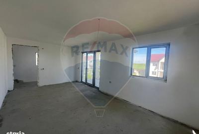 Casă cu 4 camere în Ciupelnița - 8