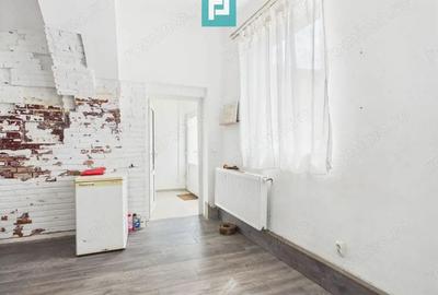 Casa cu 6 camere in zona Central - 10