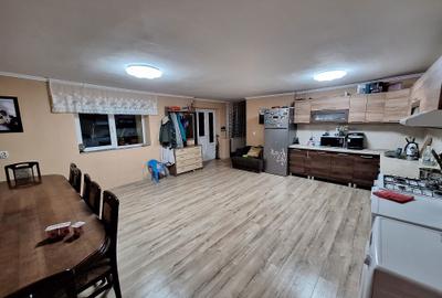 Casă cu 4 camere în Sărsig - 5