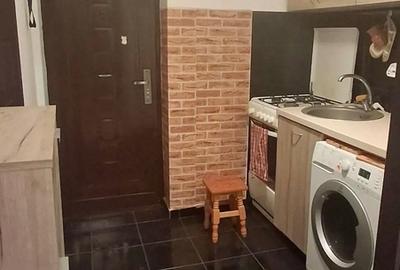 Garsonieră decomandată în Basarabia