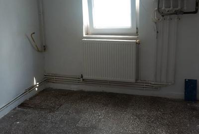 Apartament cu 2 camere semidecomandat în Exterior Vest - 1