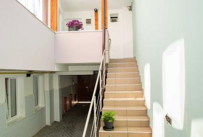 Casă cu 4 camere în Central - 2