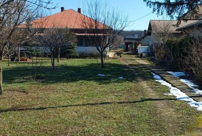 Casă cu 3 camere decomandat în Ciolpani - 2