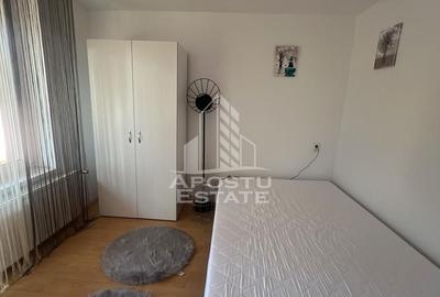 Apartament 2 camere la casa, curte comuna, in Dumbravita - 4