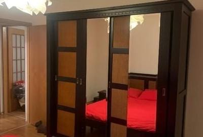 Apartament cu 2 camere semidecomandat, mobilat în Titan