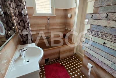 Apartament la casa de inchiriat Orasul de Jos 3 camere 2 bai - 11