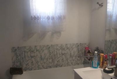 Apartament cu 2 camere decomandat în Rovine - 6