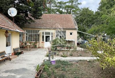 Casa cu anexa si teren 1457 in localitatea Carani - 10