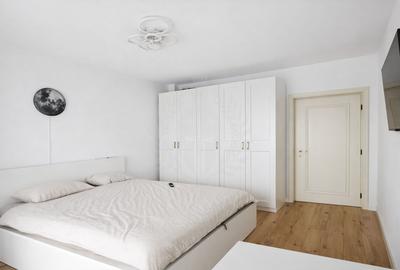 Apartament cu 3 camere decomandat, mobilat în 9 Mai - 11