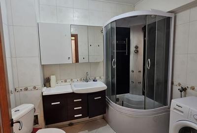 Garsonieră decomandată, mobilată în Vest - 7