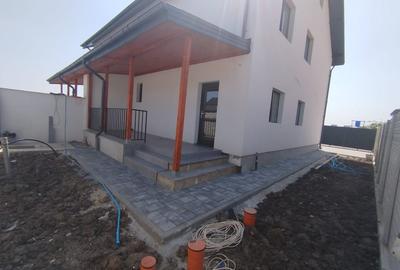 Casă individuală cu 4 camere cu Canalizare în Bragadiru - 4