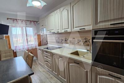 Apartament 3 camere de inchiriat - Vasile Aaron, zona Magazinul Barza - 3