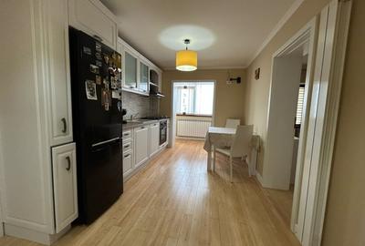 Apartament La Cheie, 2 camere Radu Negru, mobilat utilat, etaj 3. - 7