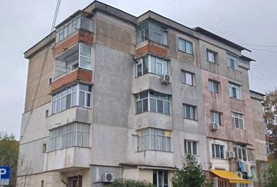 Apartament cu 2 camere decomandat în Orizont - 2