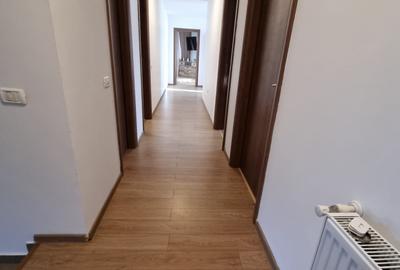 Casă individuală cu 6 camere cu Canalizare în Nord-Vest - 15