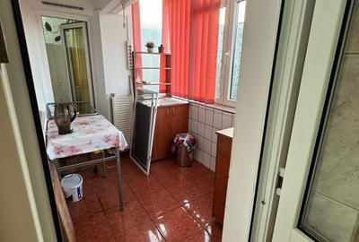 Apartament 3 camere de inchiriat - 2