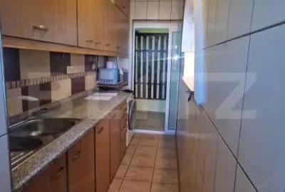 Garsonieră decomandată, mobilată în Central - 4