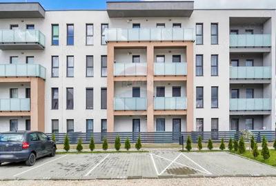 Apartament de vanzare cu 2 camere si gradina /Cristian