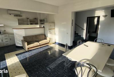 Casă cu 10 camere cu Teren 300 Mp în Sânmartin - 3