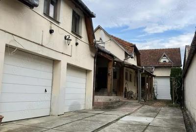 Casă cu 6 camere în Cornățel - 10