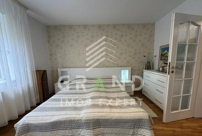 Casa cocheta cu gradina superba ?i garajDambul Rot - 5