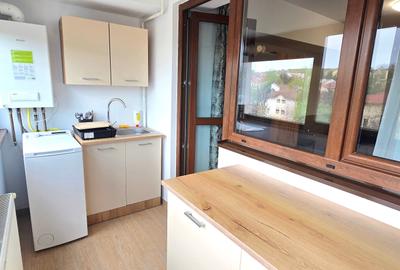 Apartament cu 2 camere semidecomandat, mobilat în Bucium - 10