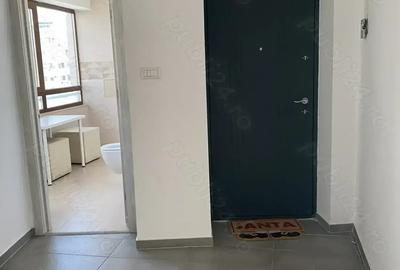 Inchiriez spatiu birouri zona Sincai, 3 camere et. 4 Inchiriez spatiu birouri zona Sincai, 3 camere et. 4 - 2