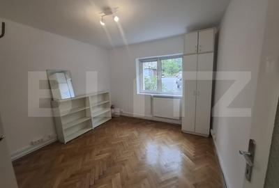 Apartament pretabil pentru birouri, cu suprafata de 70 mp, 3 camere, Zorilor - 8